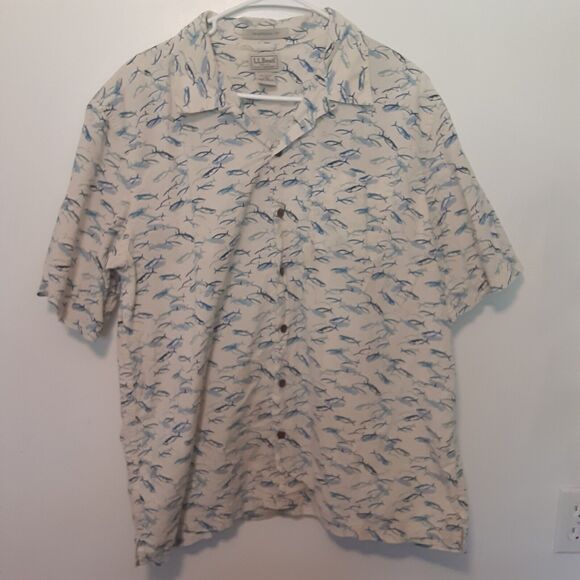 L.L. Bean Shirt Men's Size L Traditional Fit Short Sleeve Button Up Fish White - Picture 1 of 9